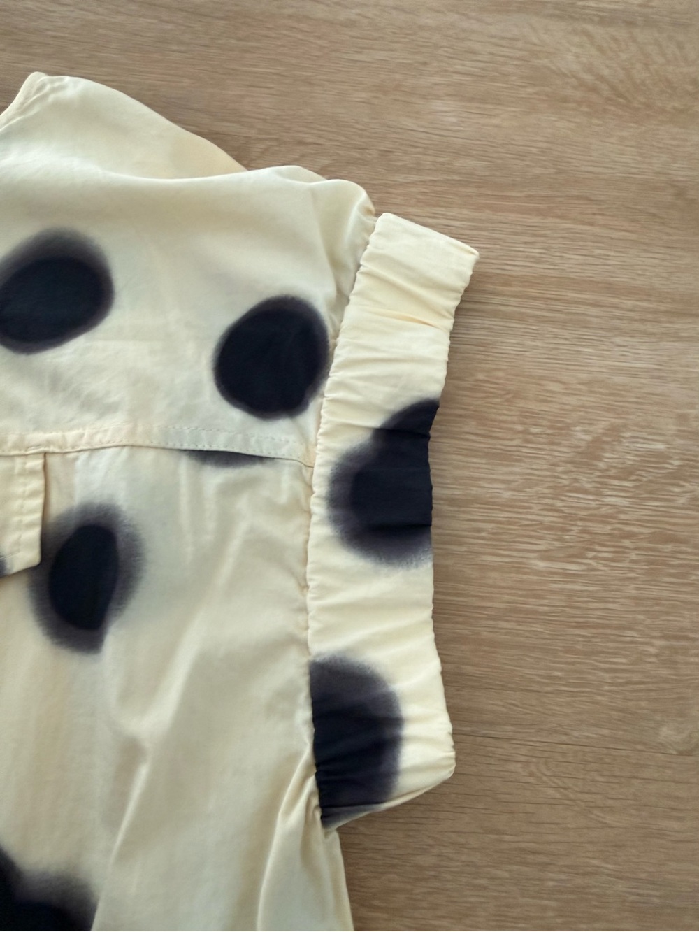 Marc By Marc Jacobs Cream Dress with Black Dot Accent - Picture 5 of 6